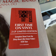 Load image into Gallery viewer, CAPTAIN BEEFHEART & THE MAGIC BAND - I'M GOING TO DO WHAT I WANNA DO: LIVE AT MY FATHER'S PLACE 1978 (2xLP)