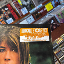 Load image into Gallery viewer, FRANCOISE HARDY - IN ENGLISH [RSD26] (LP+7")
