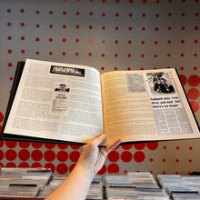 Load image into Gallery viewer, [USED] BLACK SABBATH - PARANOID (DLX 5xLP BOX SET)
