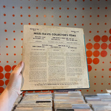 Load image into Gallery viewer, [USED] MILES DAVIS - COLLECTOR&#39;S ITEMS (LP)

