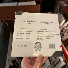 Load image into Gallery viewer, DROPKICK MURPHYS / THE OUTLETS - KNOCK ME DOWN [RSD26] (7")
