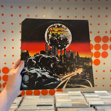 Load image into Gallery viewer, [USED] THIN LIZZY - NIGHTLIFE (LP)
