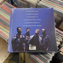 Load image into Gallery viewer, PAPA ROACH - LEAVE A LIGHT ON (TALK AWAY THE DARK) [RSD25] (12&quot; EP)
