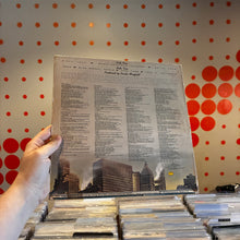 Load image into Gallery viewer, [USED] CURTIS MAYFIELD - THERE'S NO PLACE LIKE AMERICA TODAY (LP)
