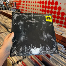Load image into Gallery viewer, LAUFEY - A MATTER OF TIME: LIVE AT MADISON SQUARE GARDEN [RSD26] (2xLP)
