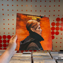 Load image into Gallery viewer, [USED] DAVID BOWIE - LOW (LP)
