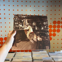 Load image into Gallery viewer, [USED] LED ZEPPELIN - IN THROUGH THE OUT DOOR (2xLP)
