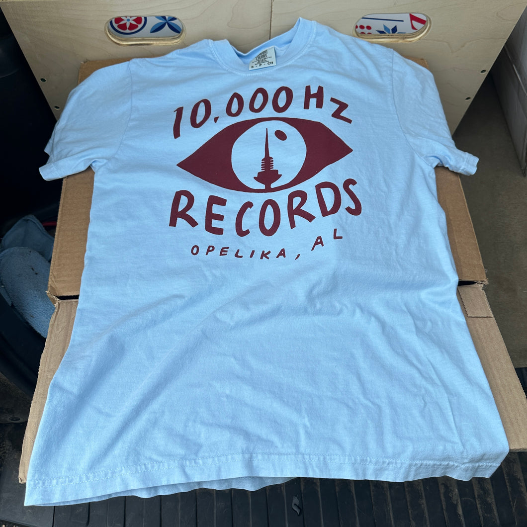 10,000 Hz HAND-DRAWN LOGO T-SHIRT [HYDRANGEA BLUE w/ MAROON]