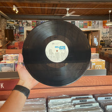Load image into Gallery viewer, [USED] BEASTIE BOYS - TO THE 5 BOROUGHS (2xLP)
