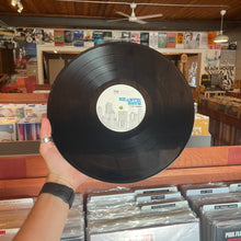Load image into Gallery viewer, [USED] BEASTIE BOYS - TO THE 5 BOROUGHS (2xLP)
