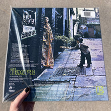 Load image into Gallery viewer, DOORS - STRANGE DAYS (ANALOGUE PRODUCTIONS 2xLP)
