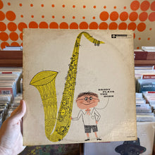 Load image into Gallery viewer, [USED] DEXTER GORDON - DADDY PLAYS THE HORN (LP)
