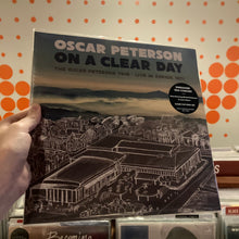 Load image into Gallery viewer, OSCAR PETERSON TRIO - ON A CLEAR DAY: LIVE IN ZURICH, 1971 (2xLP)
