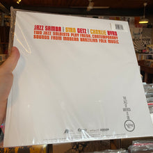 Load image into Gallery viewer, STAN GETZ / CHARLIE BYRD - JAZZ SAMBA (ANALGOUE PRODUCTIONS 2xLP)
