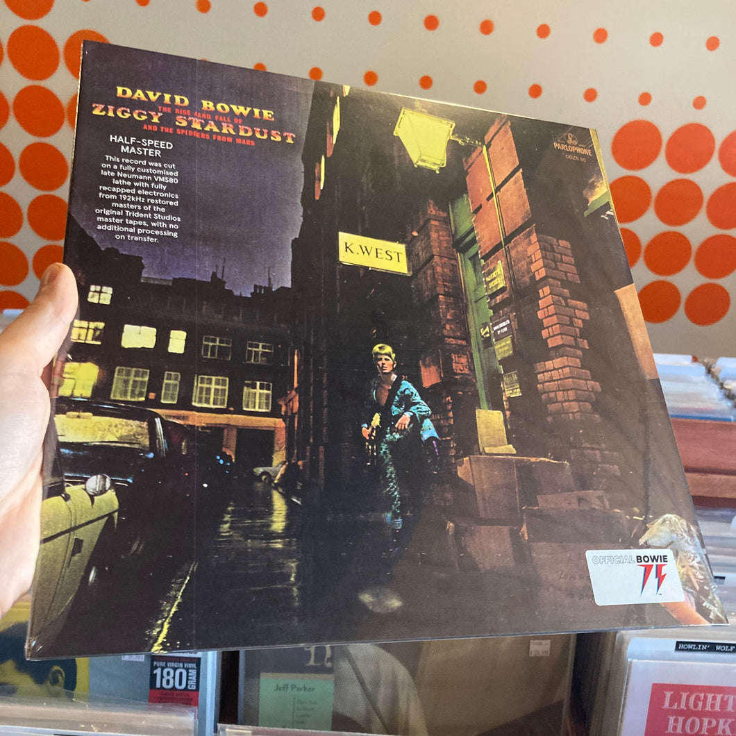 DAVID BOWIE - THE RISE AND FALL OF ZIGGY STARDUST AND THE SPIDERS FROM MARS (50th ANNIVERSARY LP / PIC DISC)